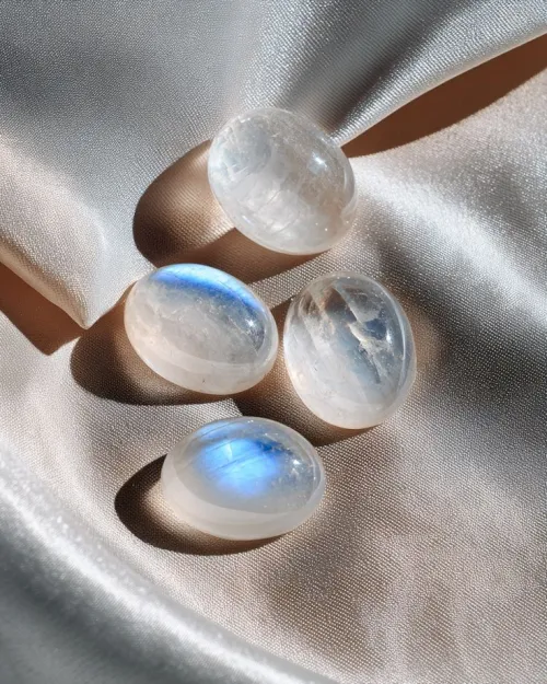 What Is The Color Of Moonstone