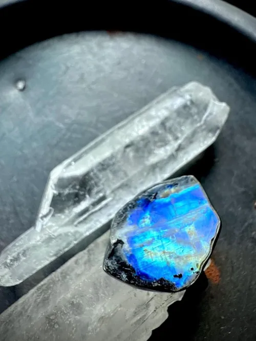 How To Carve Hole In Moonstone