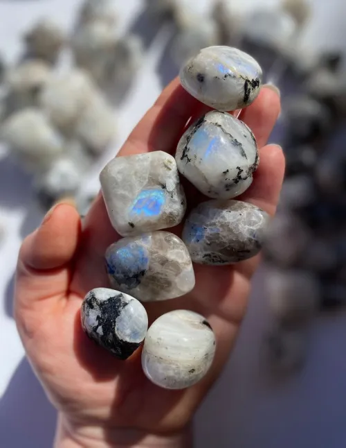 How To Identify Raw Moonstone